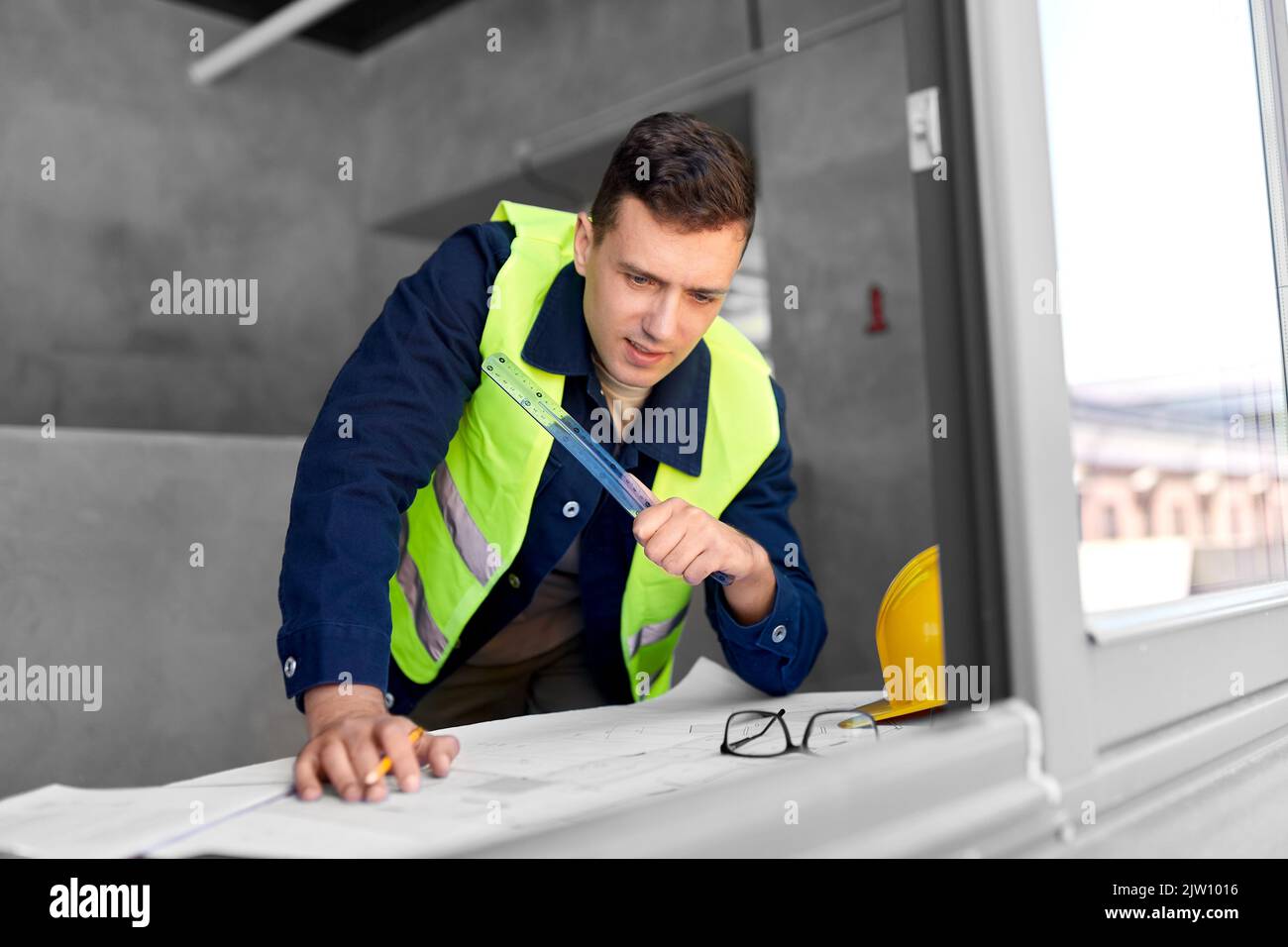 Architect ruler hi-res stock photography and images - Alamy