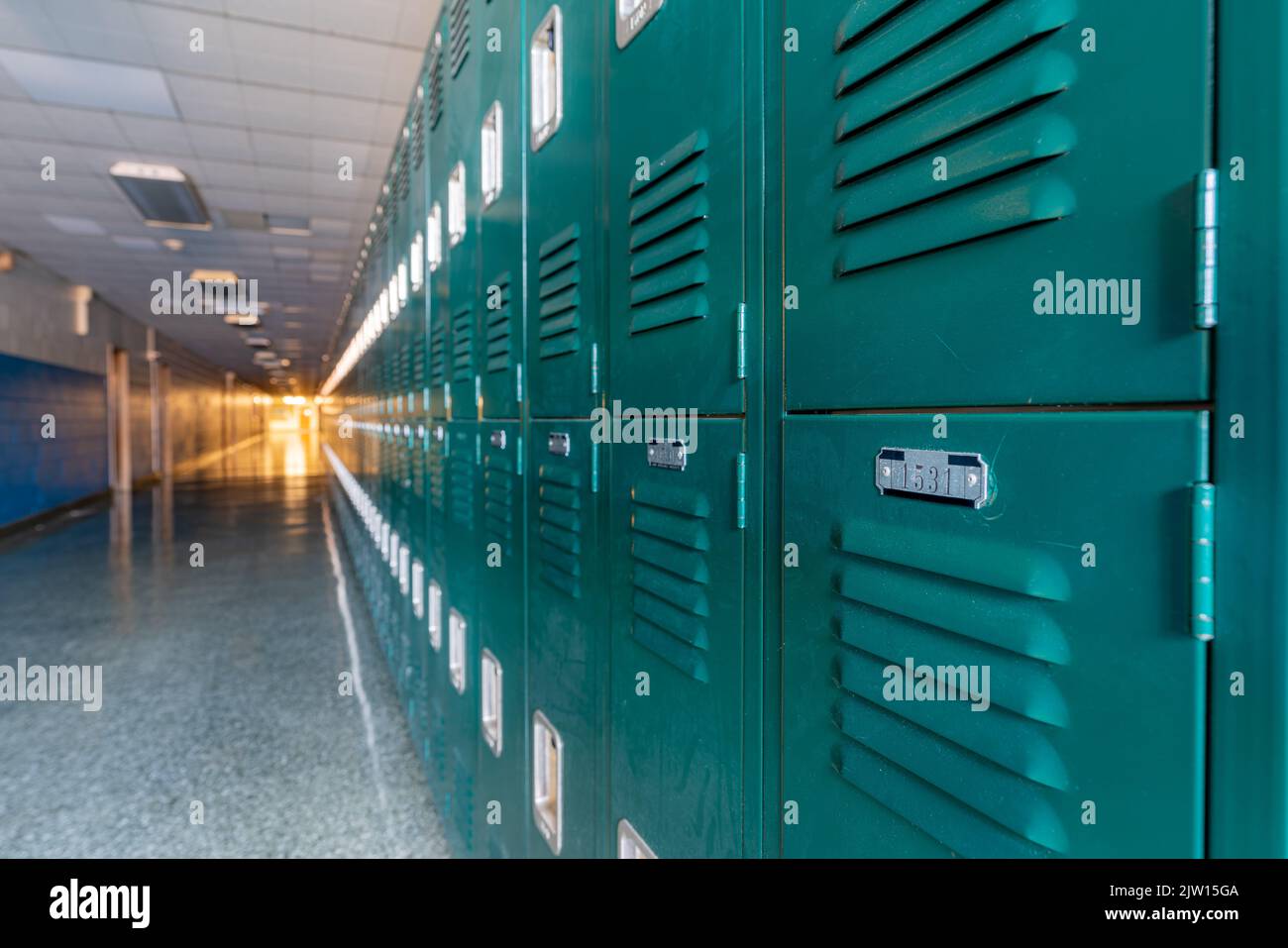 Empty school hall hi-res stock photography and images - Alamy