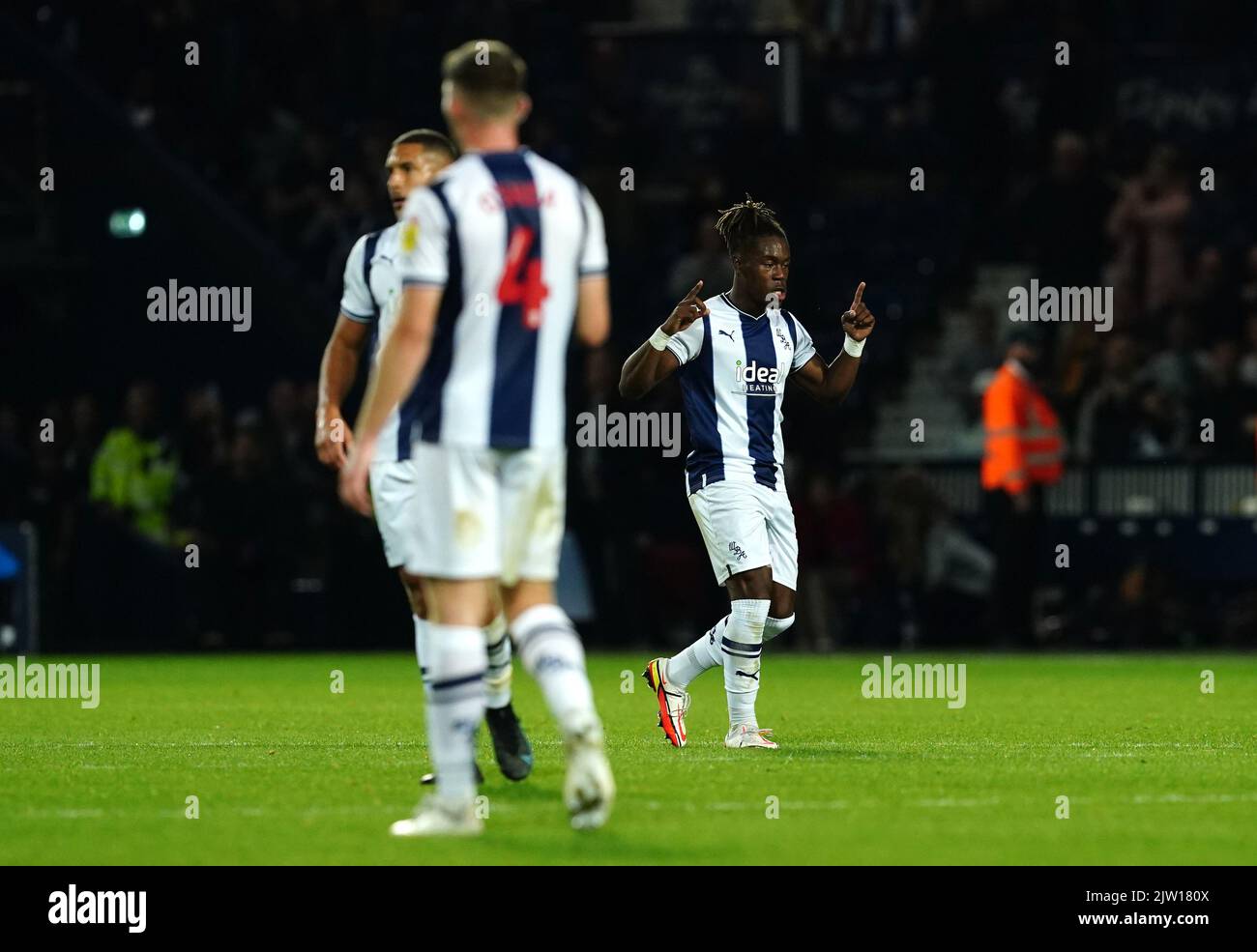 Brandon thomas asante burnley hires stock photography and images Alamy