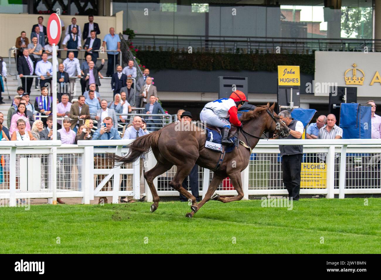 Ascot, Berkshire, UK. 2nd September, 2022. Horse Sound of Iona ridden by jockey Amie Waugh wins the Bateaux London Fillies' Handicap Stakes at the Ascot Racecourse September Racing Weekend. Owner Mr and Mrs G Grant and the Reluctant Suitors. Trainer Jim Goldie, Glasgow. Credit: Maureen McLean/Alamy Live News Stock Photo