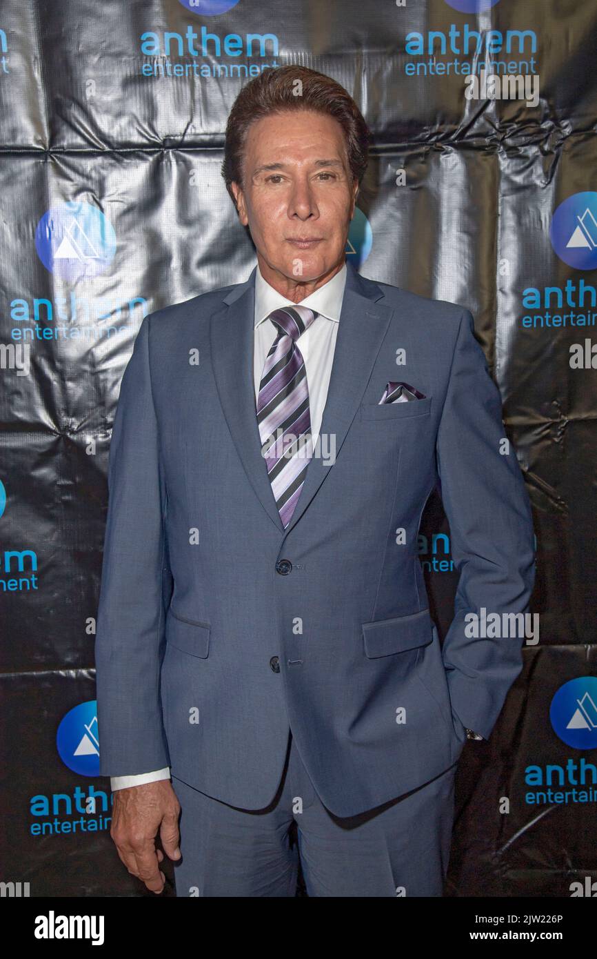 NEW YORK, NEW YORK - SEPTEMBER 02: Fernando Allende attends "José ...