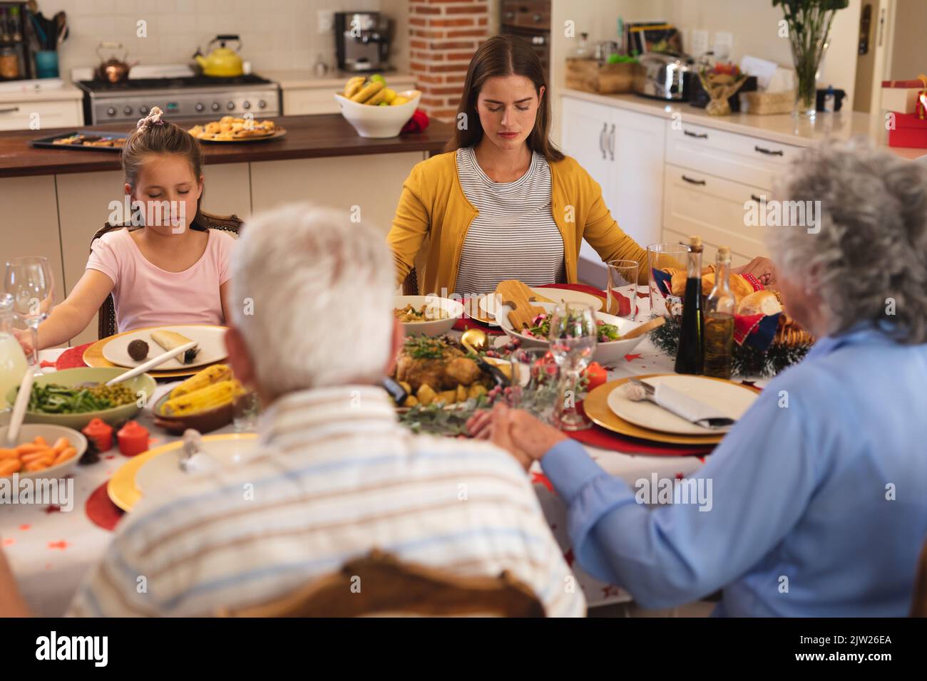 Healthy family dinner table hi-res stock photography and images - Alamy