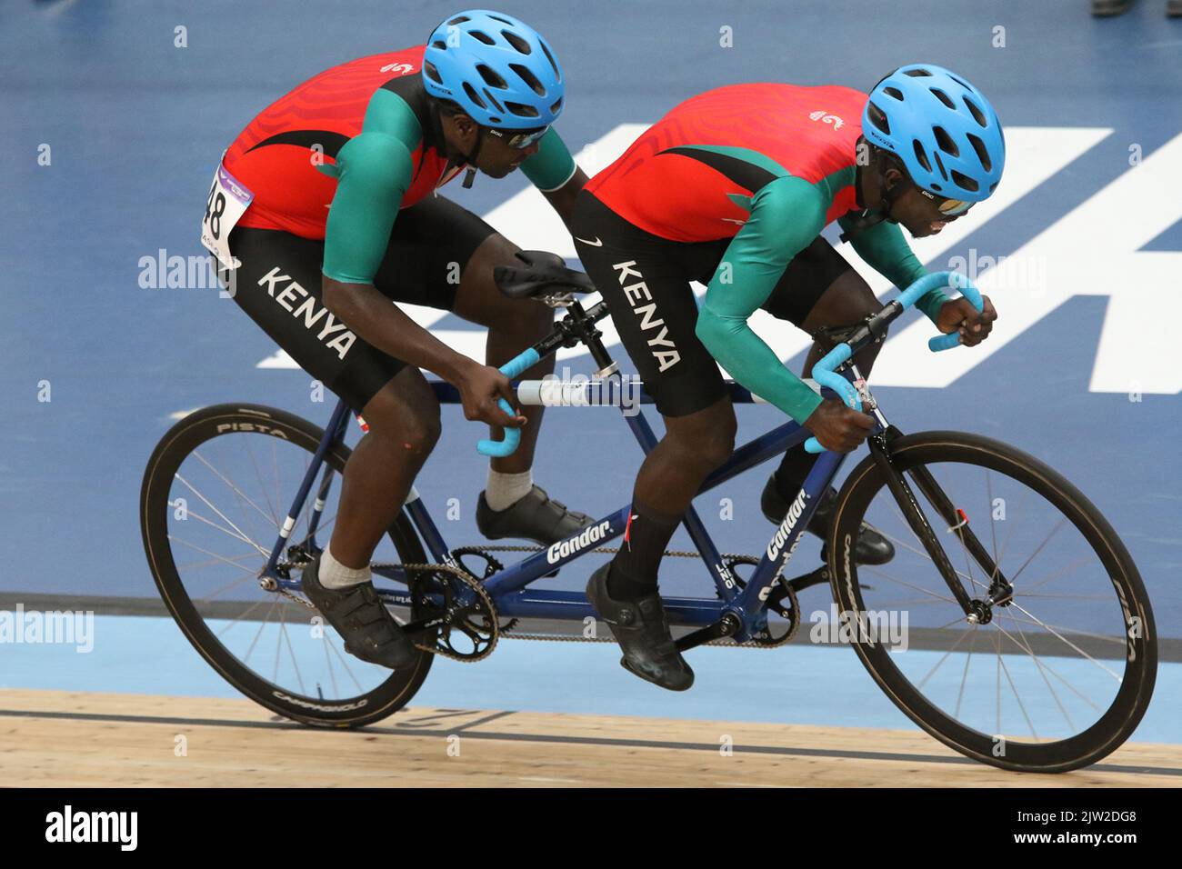 Kennedy OGADA of Kenya along with his pilot Njoki Peter Mwangi in the