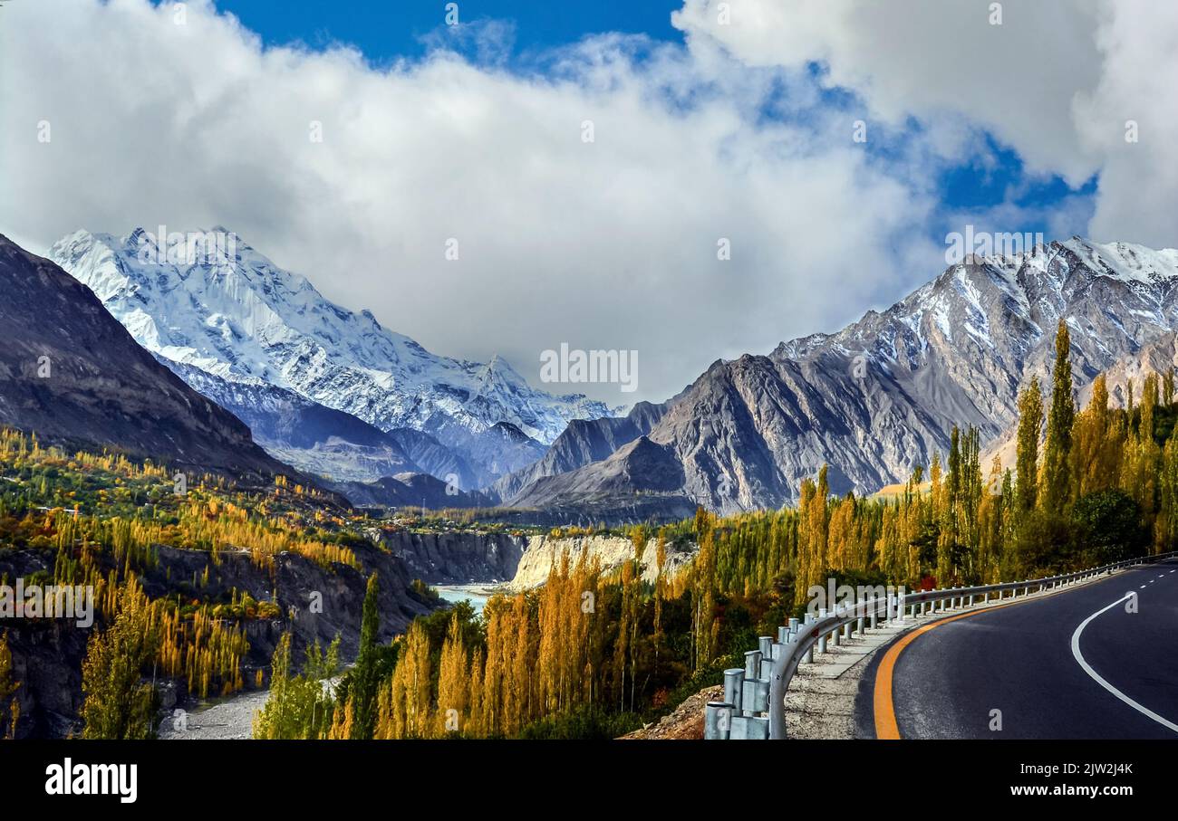 Fascinating view of the Rakaposhi 7,788 m peak from the Karakoram highway, the 27th highest mountain on the earth  situated in the Hunza valley, Pakis Stock Photo