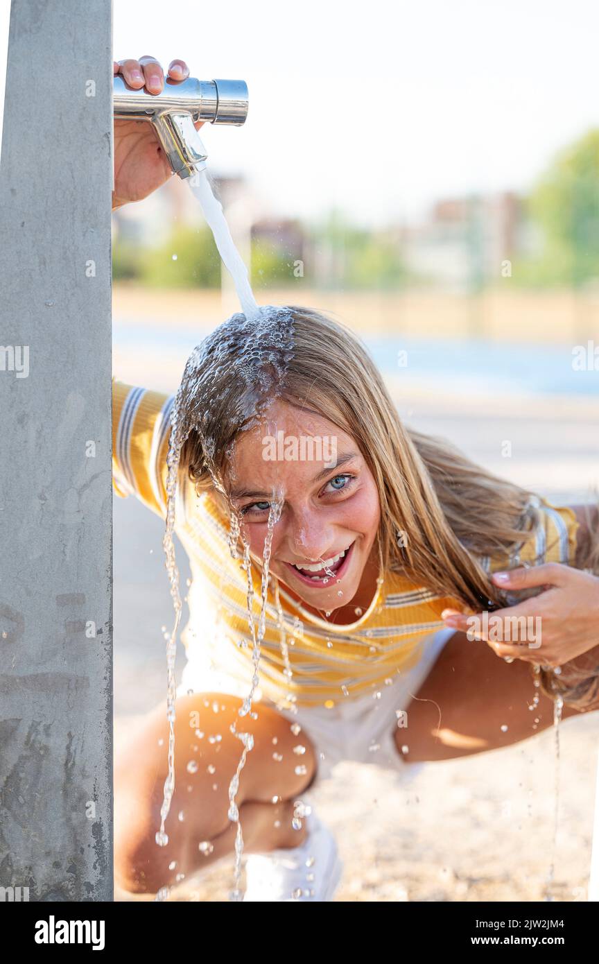 wet teen 