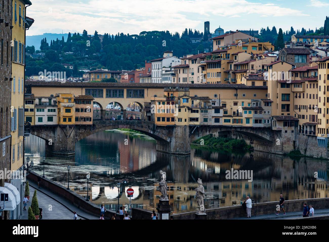 Florencia Italia 01/09/2022 / Reportaje de Florencia sus puentes catedrales panorámicas de la ciudad - OL14897610 All 7 | Not on sale 7 | Passed 7 Stock Photo