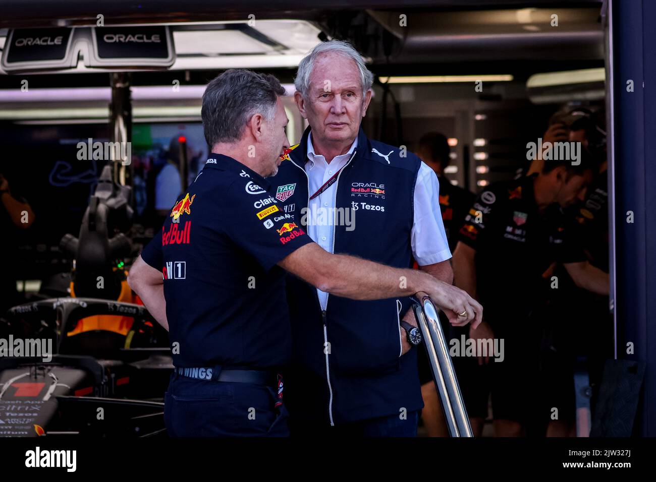 Zandvoort, Netherlands. 03rd Sep, 2022. ZANDVOORT, NETHERLANDS - SEPTEMBER 3: Oracle Red Bull Racing Team Principal Christian Horner and Oracle Red Bull Racing Team Consultant Dr Helmut Marko during the Final Practice ahead of the Formula 1 Dutch Grand Prix at Cicuit Zandvoort on September 3, 2022 in Zandvoort, Netherlands (Photo by Marcel ter Bals/BSR Agency) Credit: Orange Pics BV/Alamy Live News Stock Photo