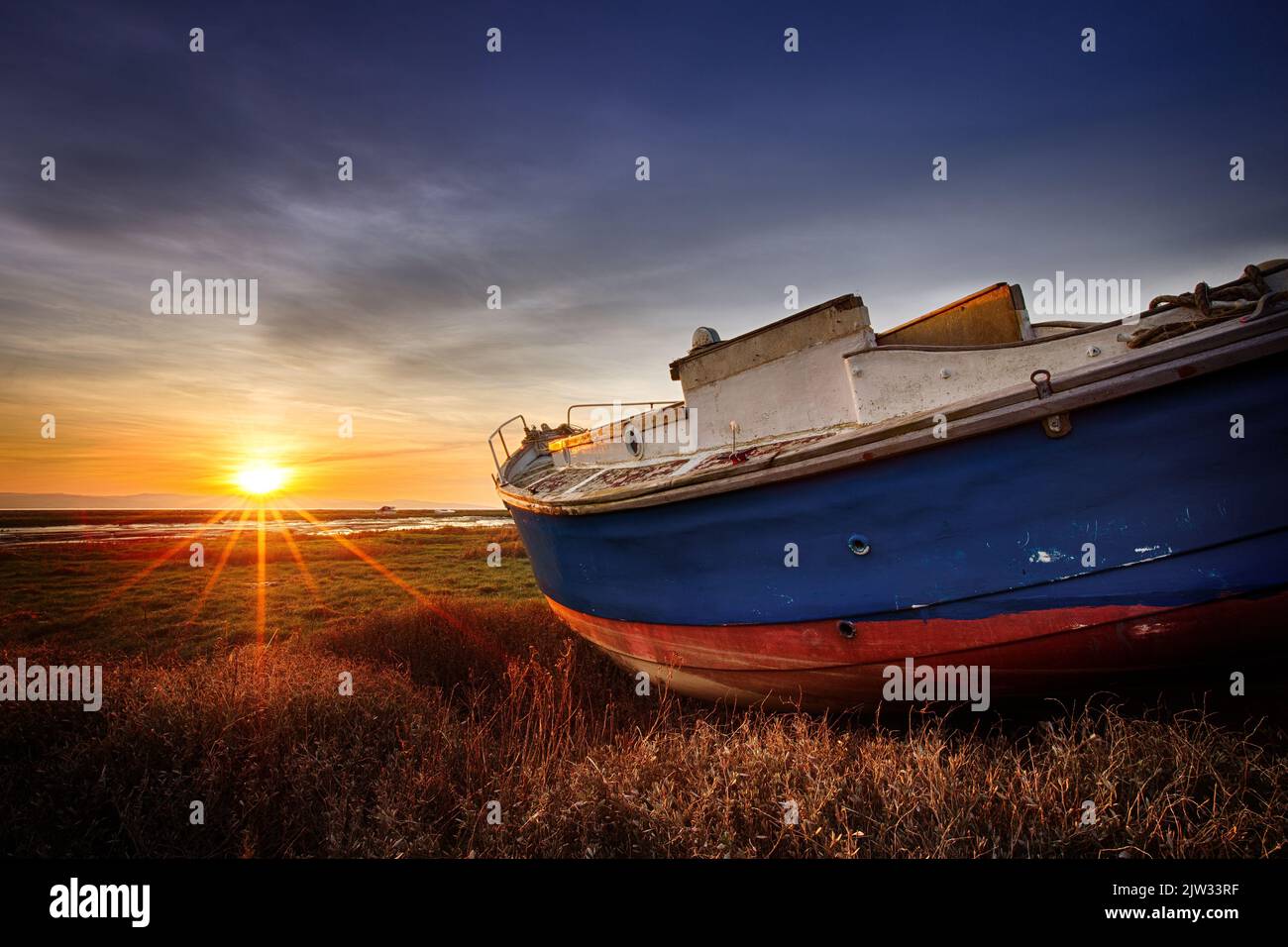 Heswall beach boat yard hi-res stock photography and images - Alamy