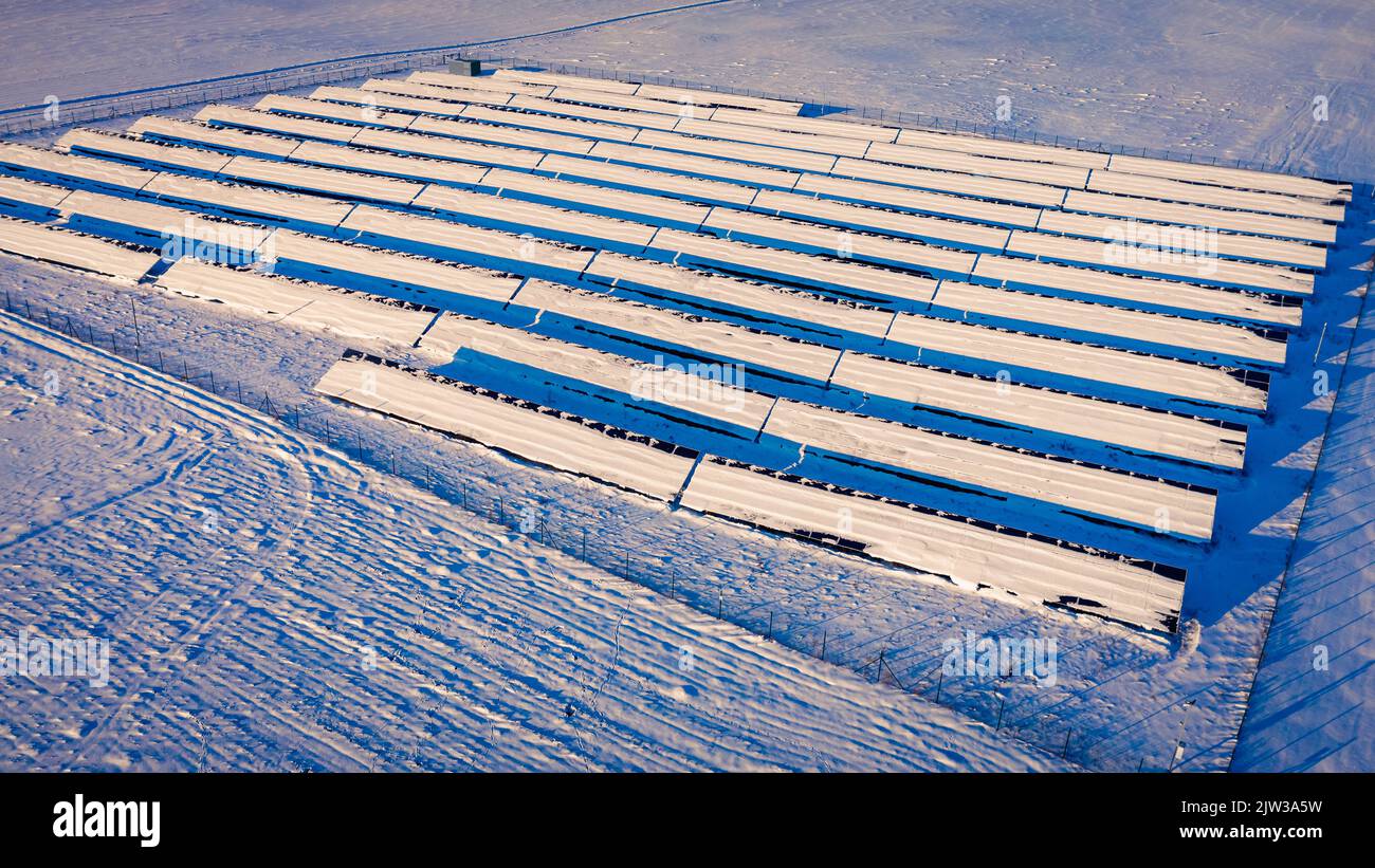 Aerial top view solar farm hi-res stock photography and images - Alamy