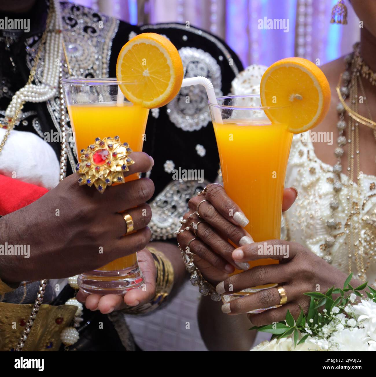 Wedding couple drink Stock Photo Alamy