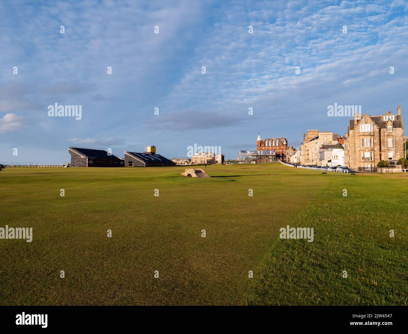 Old Course - the most famous Golf Course of the World in St Andrews ...