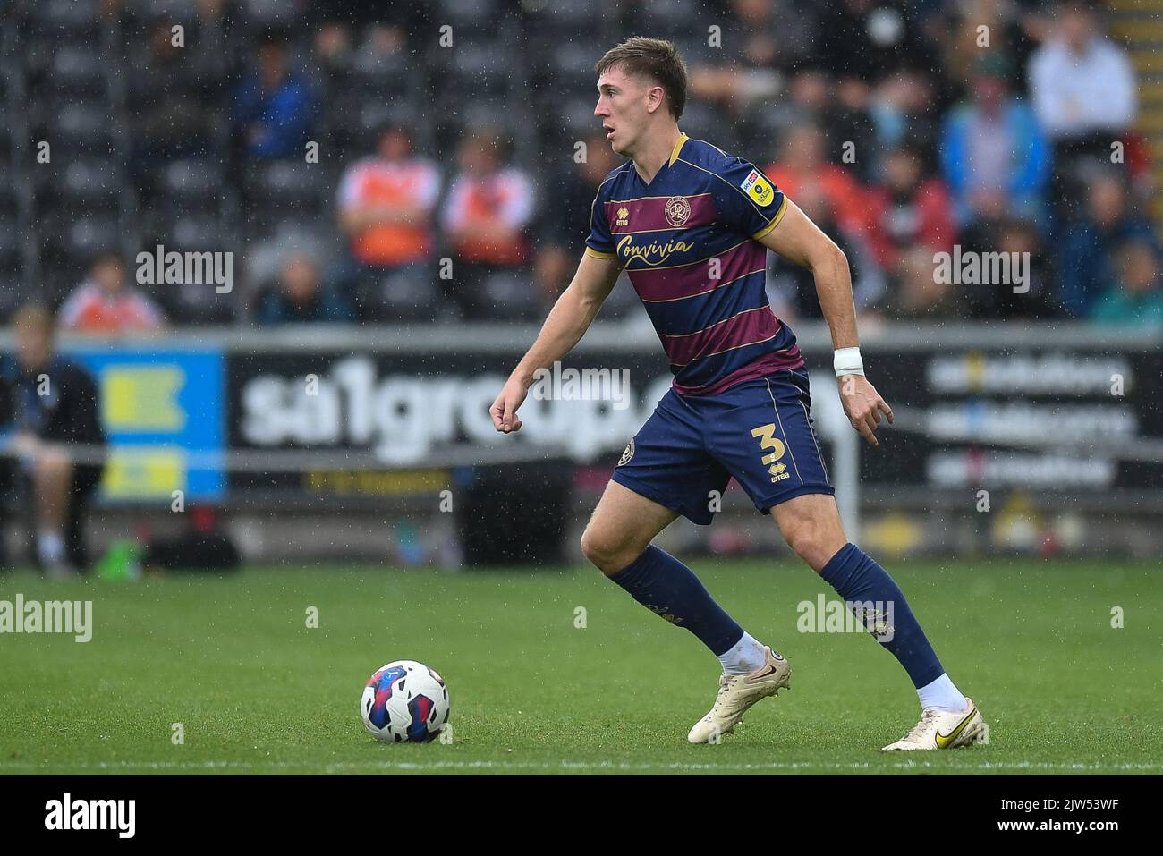 Jimmy dunne queens hires stock photography and images Alamy