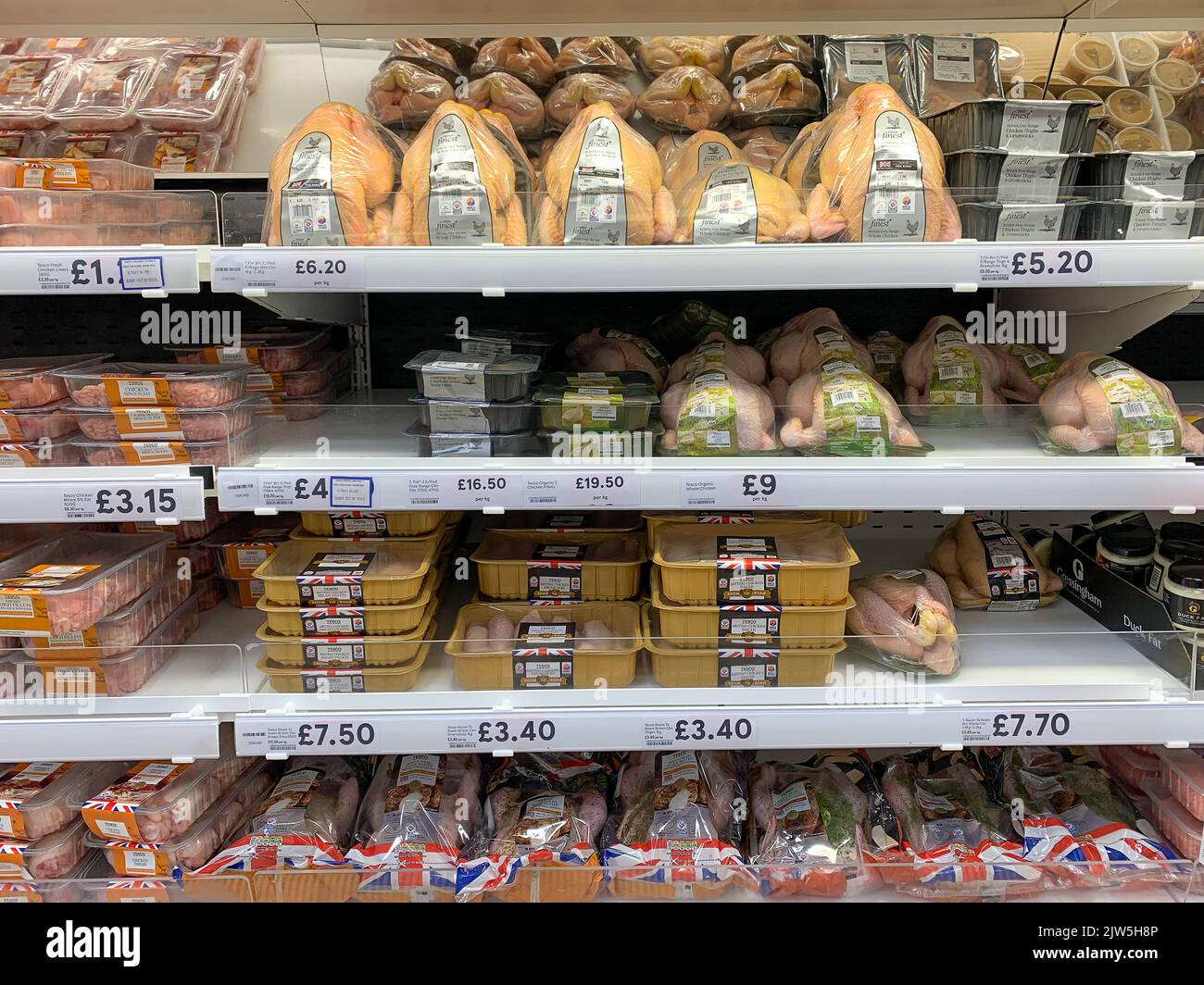 Taplow, Buckinghamshire, UK. 3rd September, 2022. Chicken for sale in a supermarket. The owner
