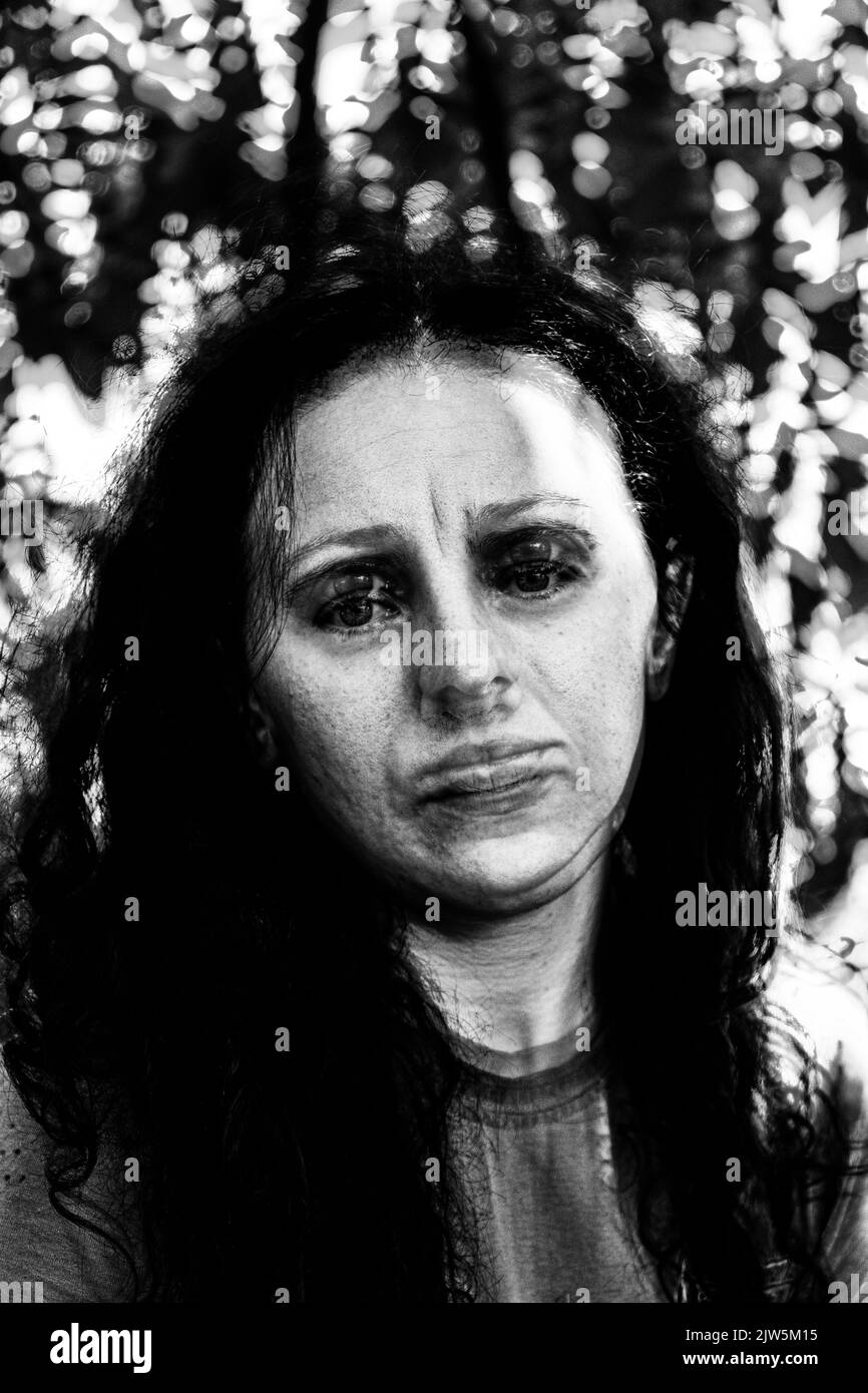 black white woman face personality disorder, schizophrenia bipolar