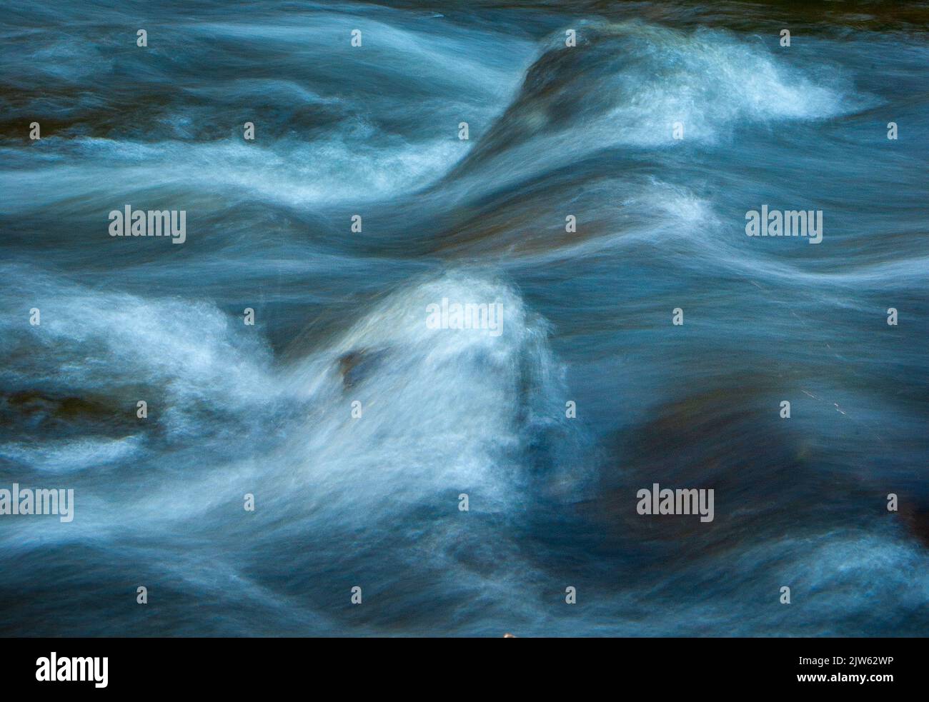 Soft flowing river hi-res stock photography and images - Alamy