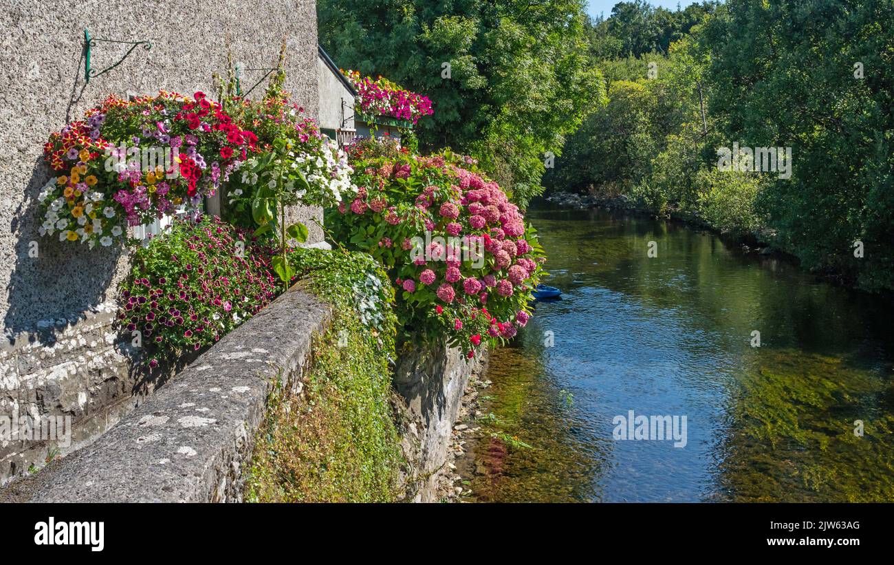 The River Cong rises in the village of the same name in Ireland and flows into Lough Corrib in Ireland. Stock Photo
