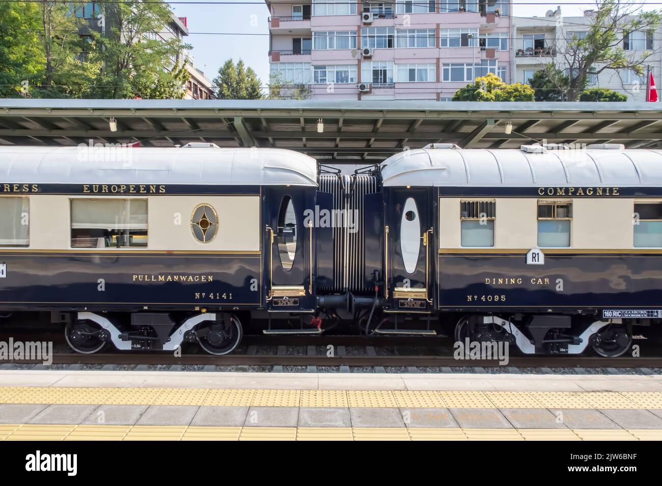 Orient express 1883 hi-res stock photography and images - Alamy