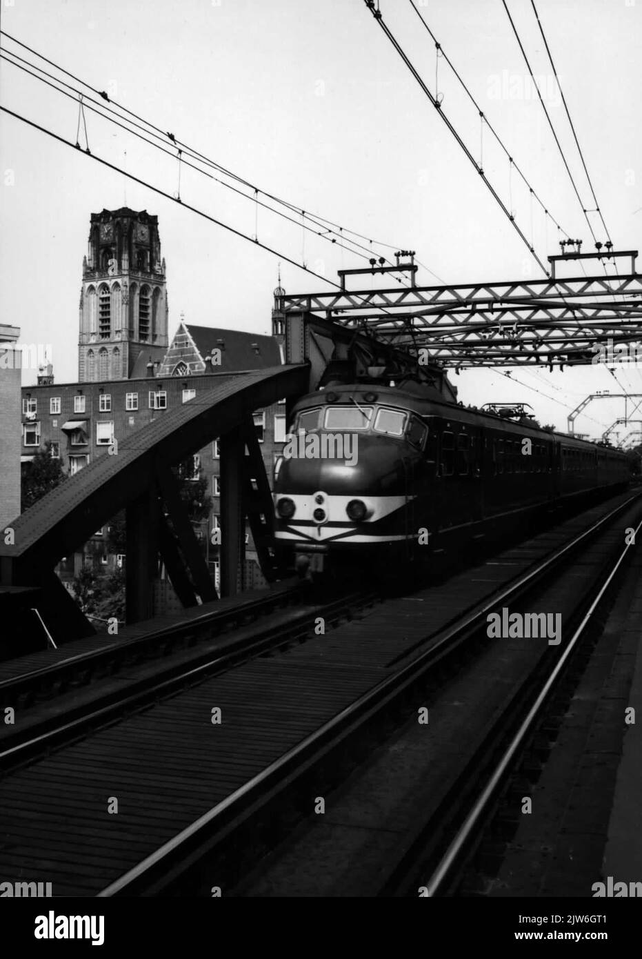 Image of the Electric train set no. 743 (Mat. 1954, plan G) of the N.S