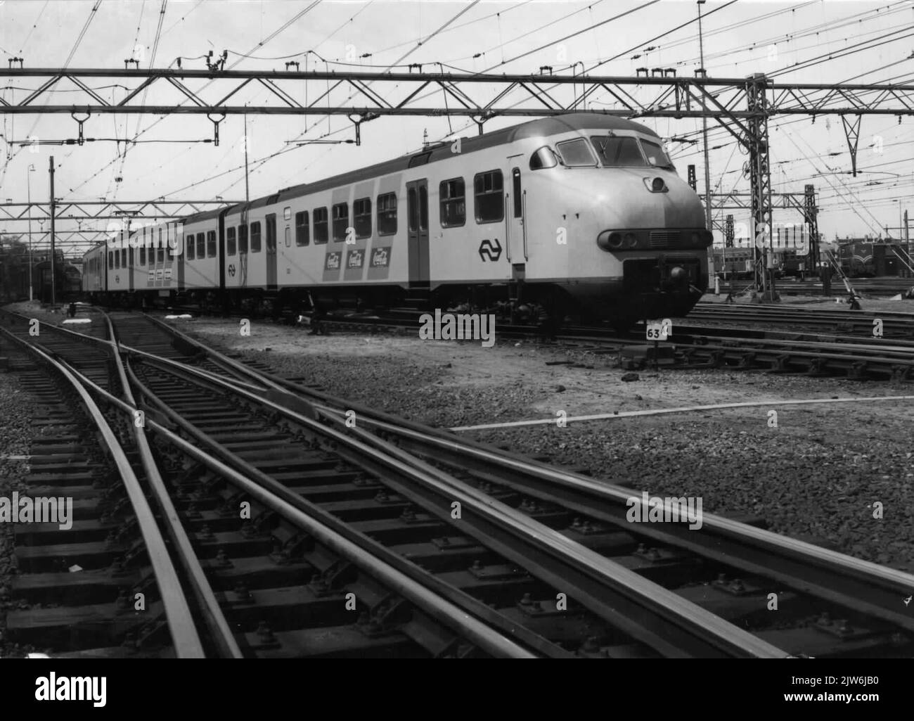 Image of an electric train set matt. 1964 (Plan t) of the N.S. in