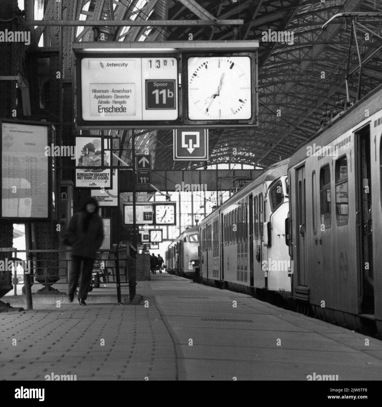 View of the 5th platform of the N.S. station Amsterdam et al. in