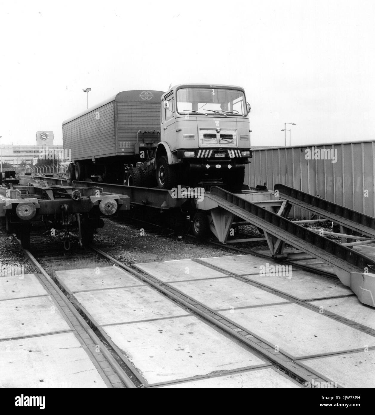 Detail of the British "Liner Train" (Freightliner) after arriving at