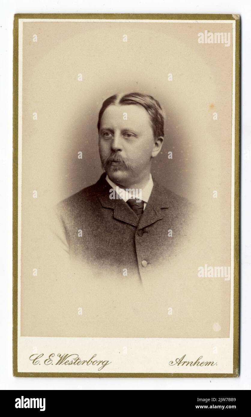 Image of the Electric Train Stel No. 379 (Mat. 1954, plan Q) Coupled