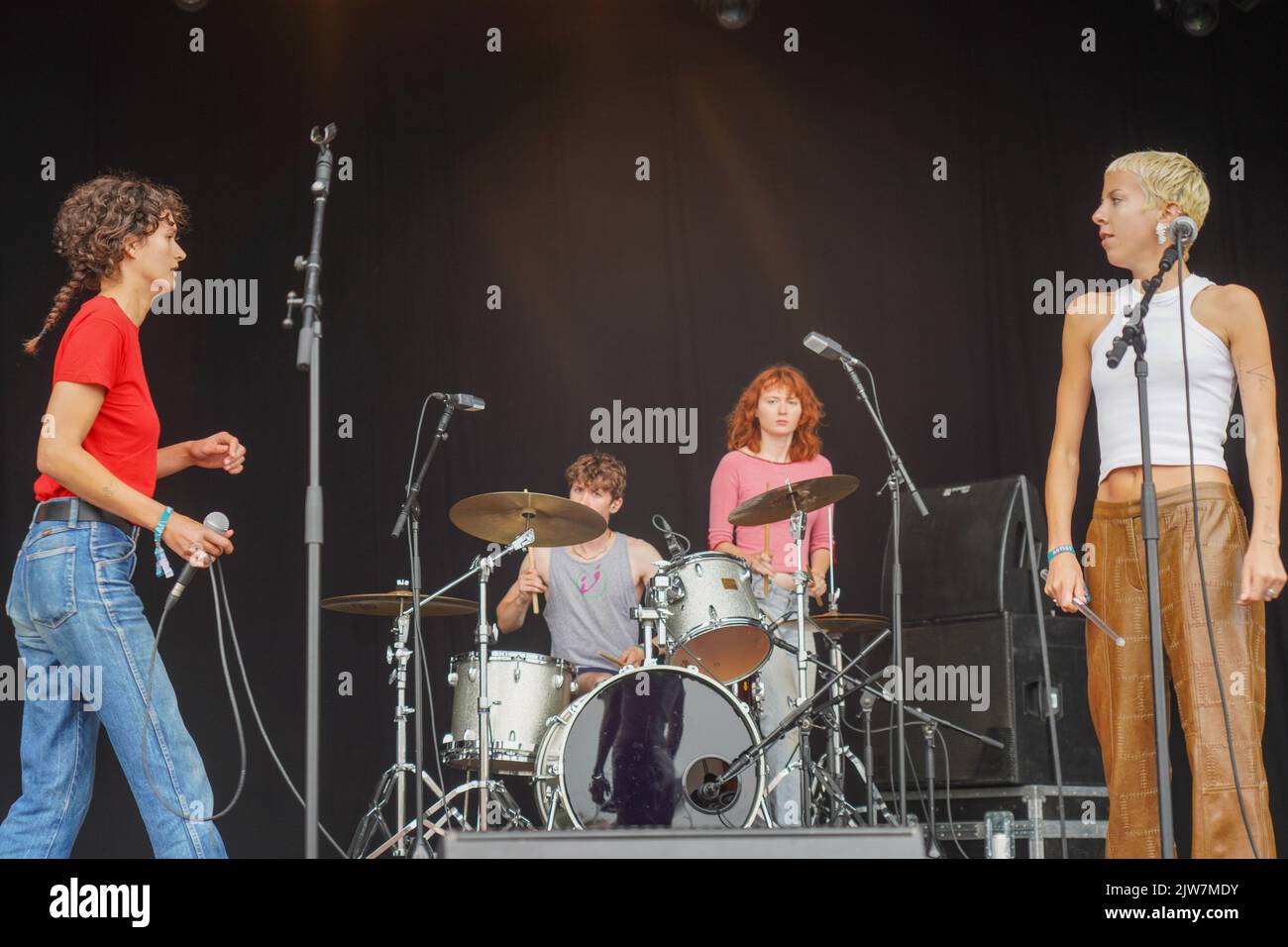 Dorset, UK. Saturday, 3 September, 2022. The Umlauts performing at the 2022 edition of the End of the Road festival at Larmer Tree Gardens in Dorset. Photo date: Saturday, September 3, 2022. Photo credit should read: Richard Gray/Alamy Live News Stock Photo