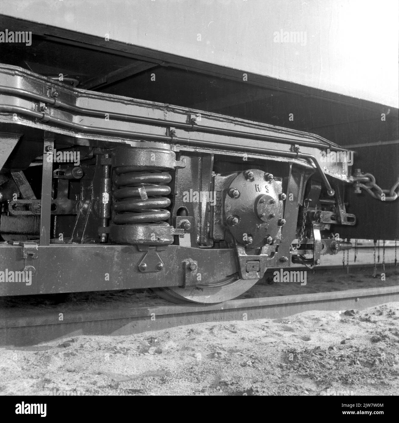 Image of a bogie with Aspot of an electric train set matt. 1954 (Plan F