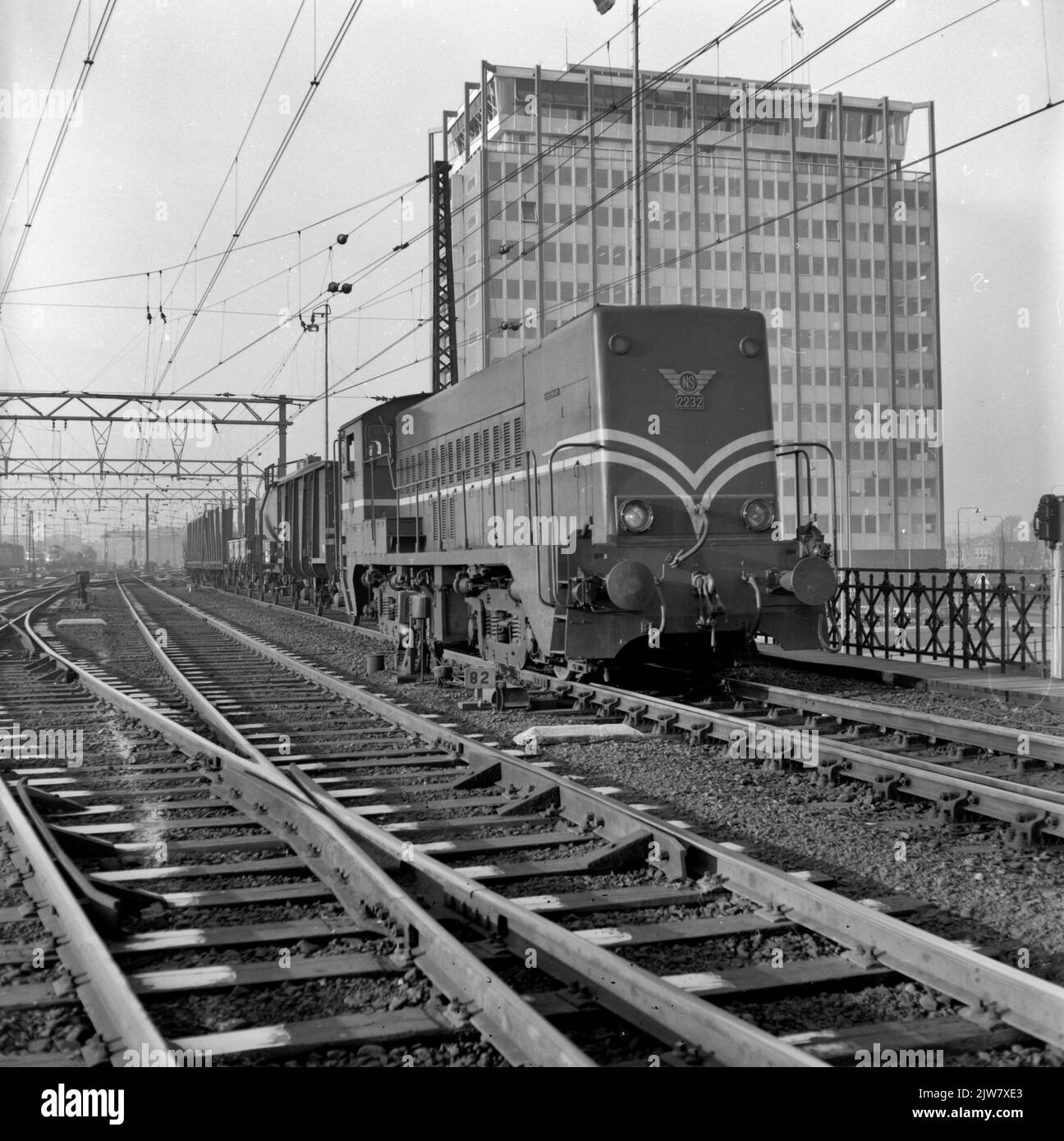 Image of the DieselElectric No. 2232 (series 2200/2300) of