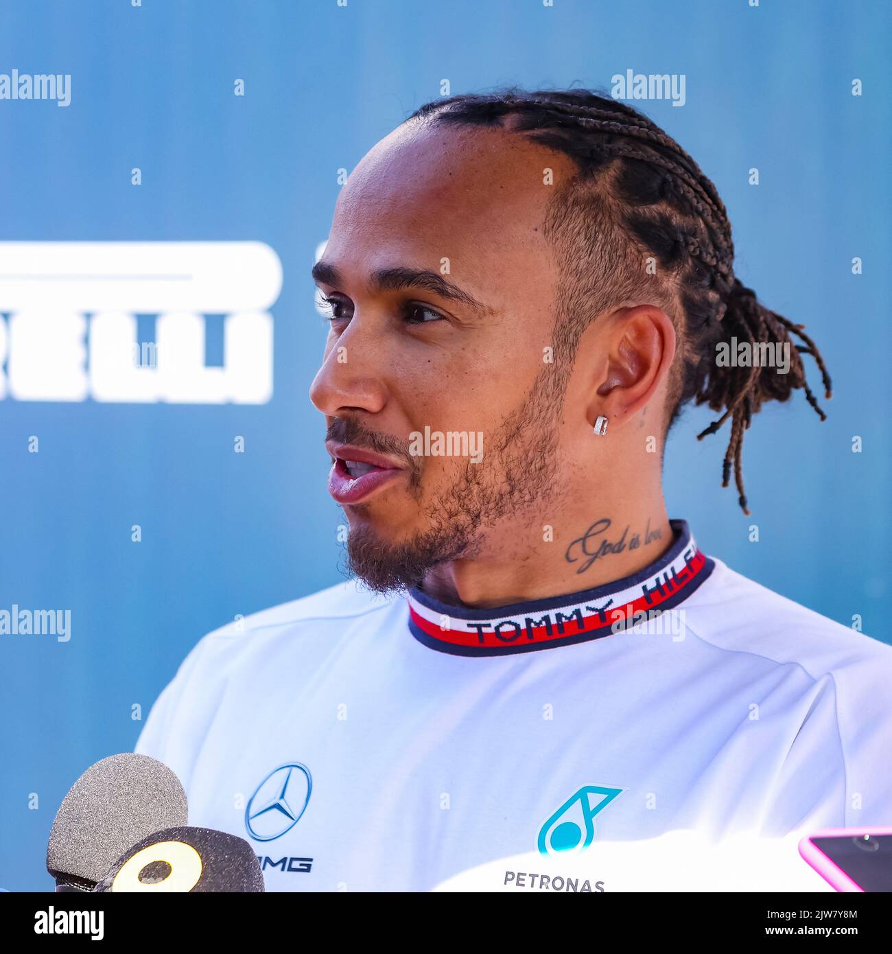 ZANDVOORT, NETHERLANDS - SEPTEMBER 3: Lewis Hamilton of United Kingdom and Mercedes during Qualifying ahead of the Formula 1 Dutch Grand Prix at Cicuit Zandvoort on September 3, 2022 in Zandvoort, Netherlands (Photo by Marcel ter Bals/Orange Pictures) Stock Photo