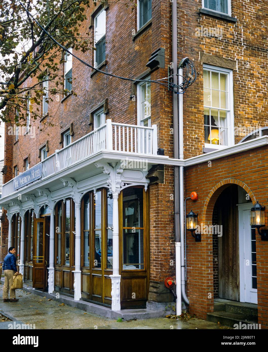 New York, 1980s, American hotel, brownstone building, built 1846, wood white balcony, Sag Harbor, The Hamptons, Long island, New York State, NY, USA, Stock Photo