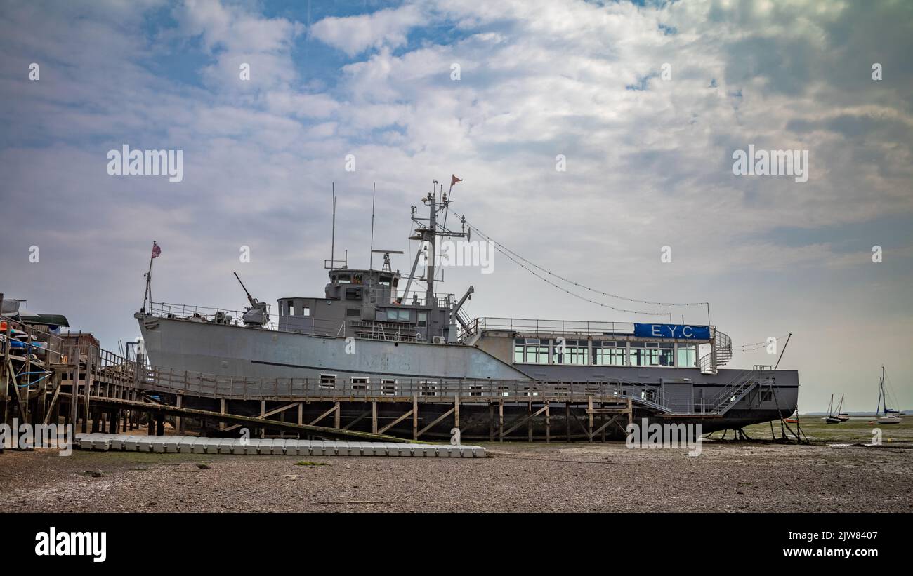 Retired former Royal Navy Minesweeper HMS Wilton repurposed as the headquarters of the Essex Yacht Club (EYC) at Leigh-on-Sea, Essex, UK. HMS Wilton w Stock Photo