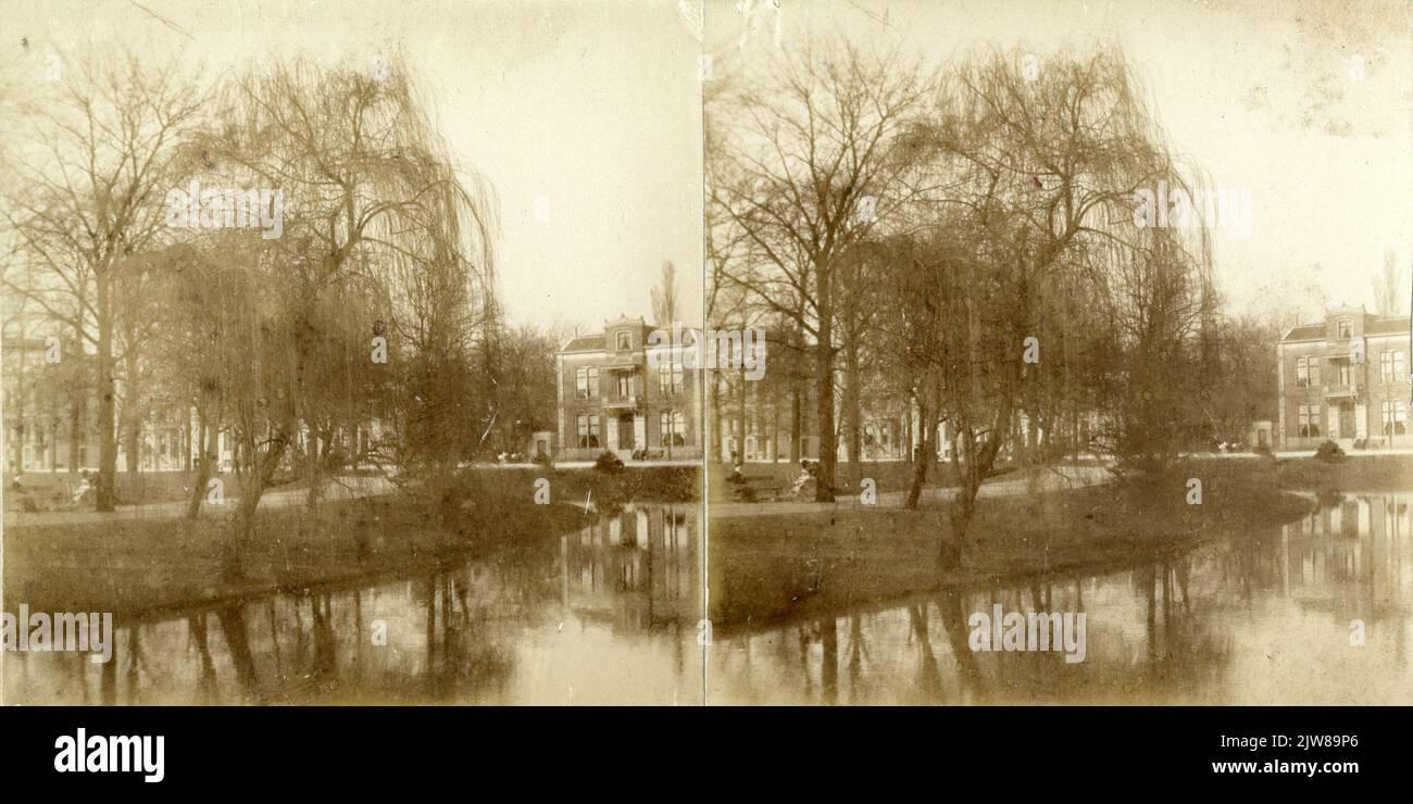 View of the Stadsbuitengracht in Utrecht, with the Lepelenburg on the left and on the right in the background the Huis Maliesingel 26. Stock Photo