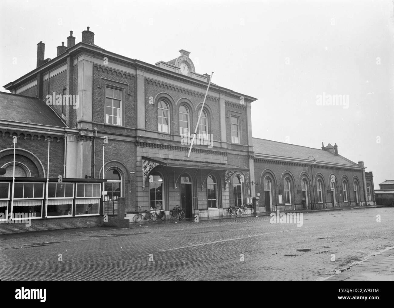 View of the N.S. station Middelburg in Middelburg Stock Photo Alamy