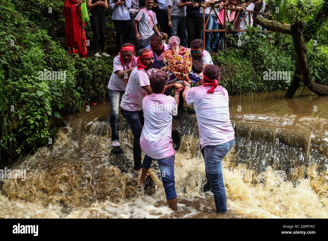 Nakuru Kenya 04th Sep 2022 Devotees Prepare To Immerse An Idol Of Lord Ganesha In River 0881