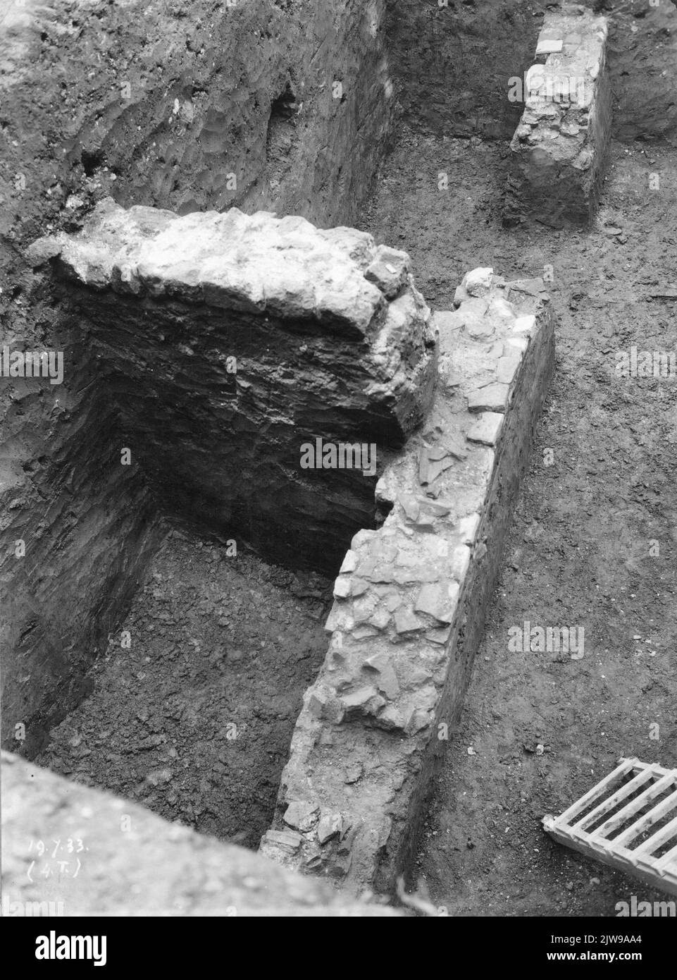 View on roman ruins Black and White Stock Photos & Images - Alamy