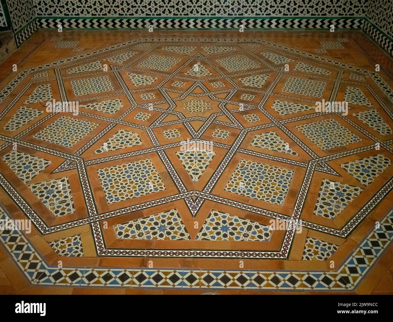 Alcazar palace seville tiles hires stock photography and images Alamy