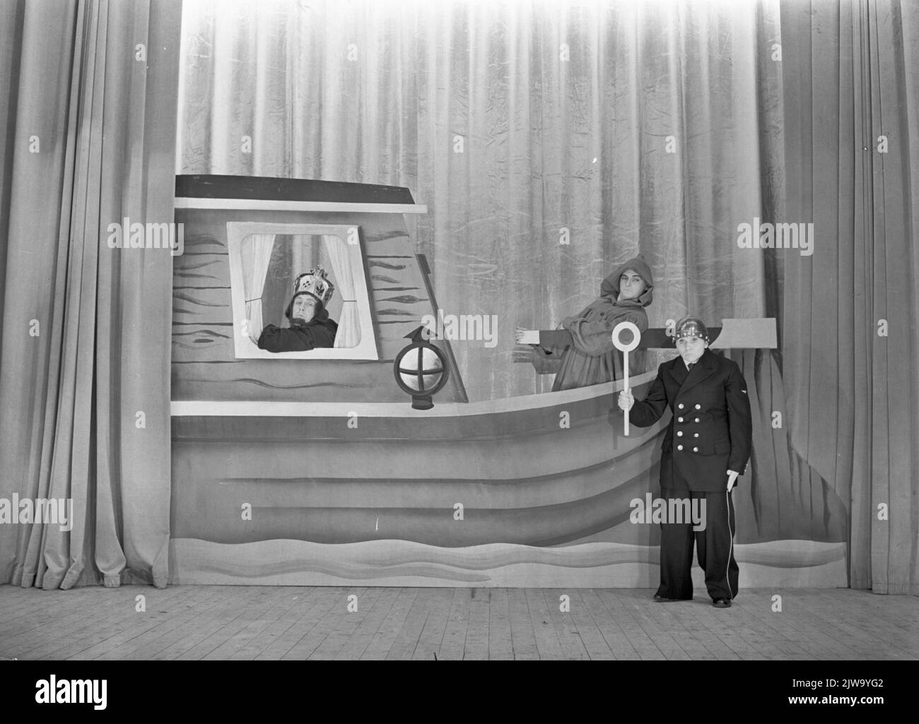 Abc cabaret Black and White Stock Photos & Images - Alamy
