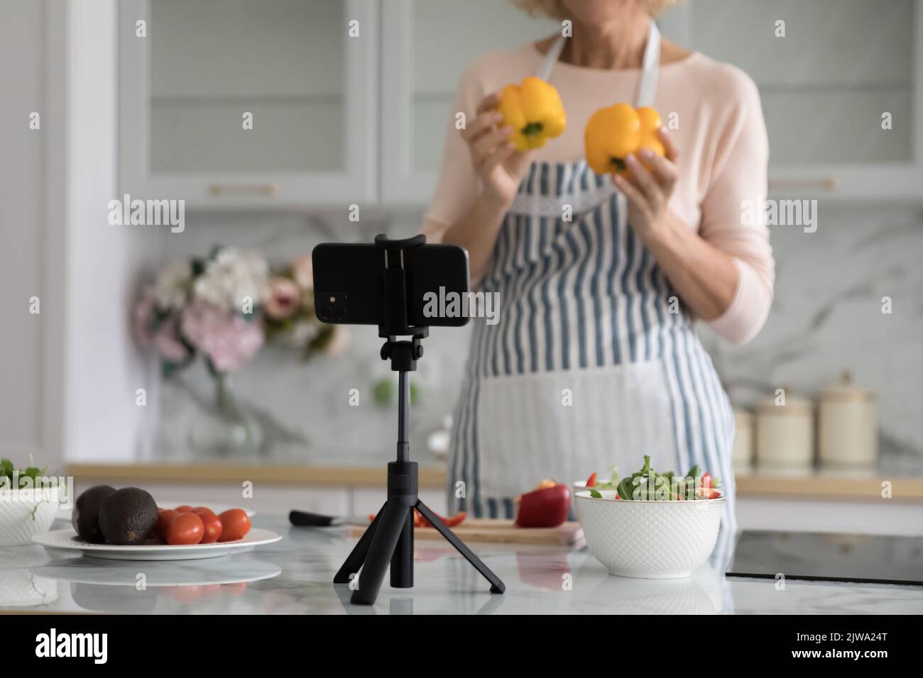 Woman Course Cooking Hi-res Stock Photography And Images - Alamy