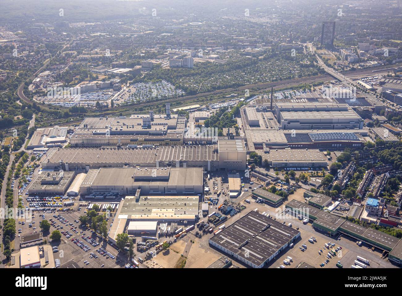 Mercedes benz factory premises hires stock photography and images Alamy