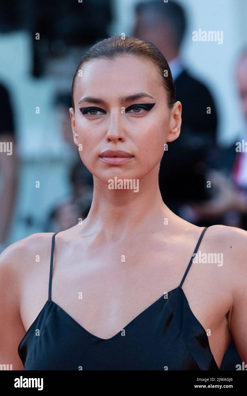 Irina Shayk attending the L'Immensita Premiere during the 79th Venice