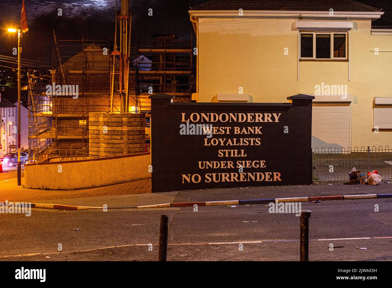 Loyalist wall mural in the protestant Fountain Estate, Derry, Londonderry, Northern Ireland. Stock Photo