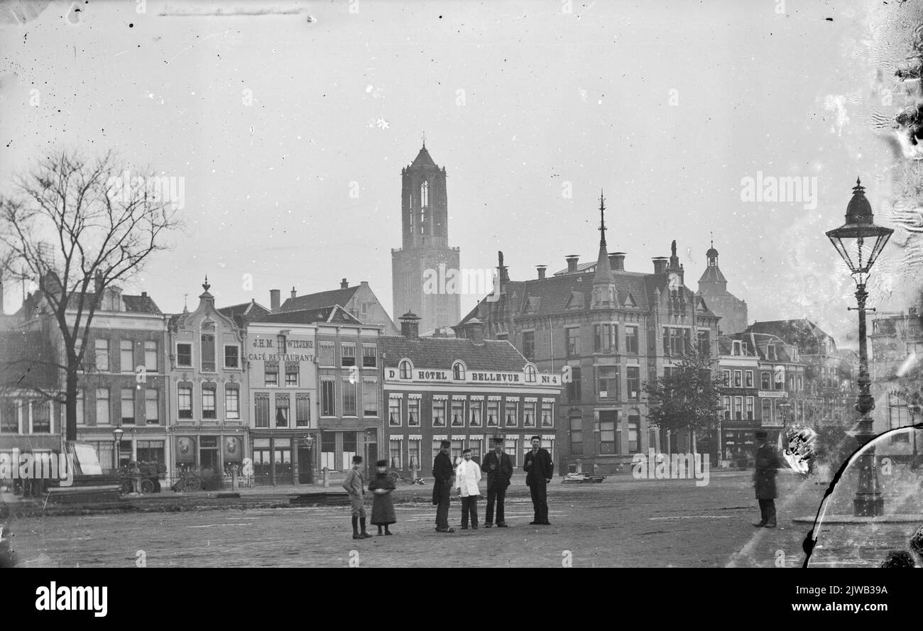 View of the eastern square wall of Vredenburg in Utrecht, from the northwest; To the right of the Central Hotel Bellevue (Vredenburg) and the entrance to the DrieHaringstraat. Stock Photo