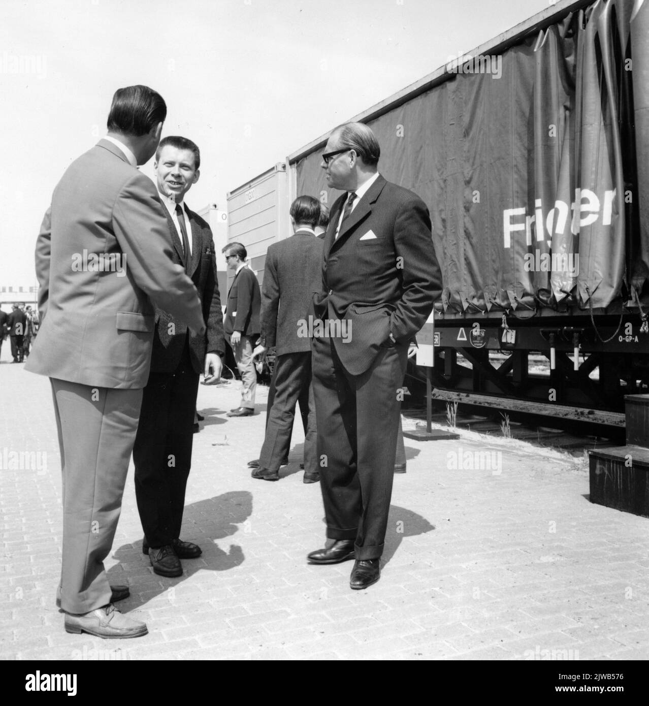 Image of some representatives of the British Railways (B.R.) at the