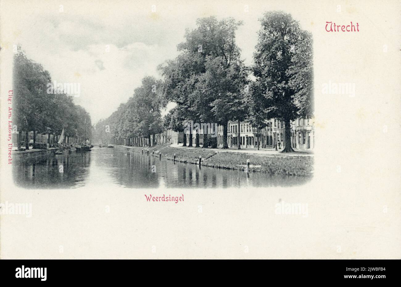 View of the Stadsbuitengracht in Utrecht with the Nieuwekade on the left and on the right the Weerdsingel W.Z. Stock Photo