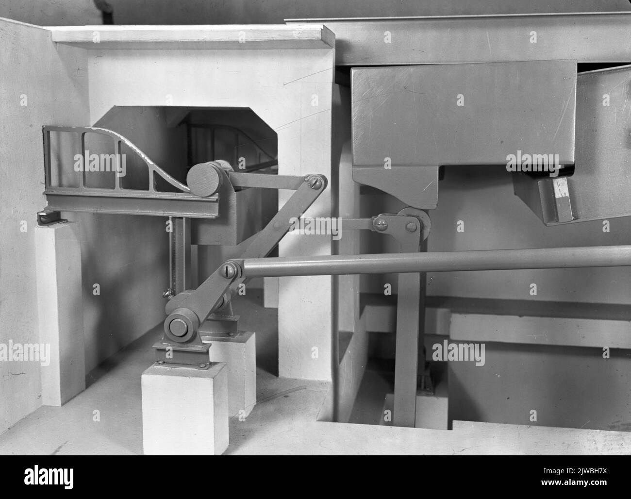 Bascule mechanism hi-res stock photography and images - Alamy