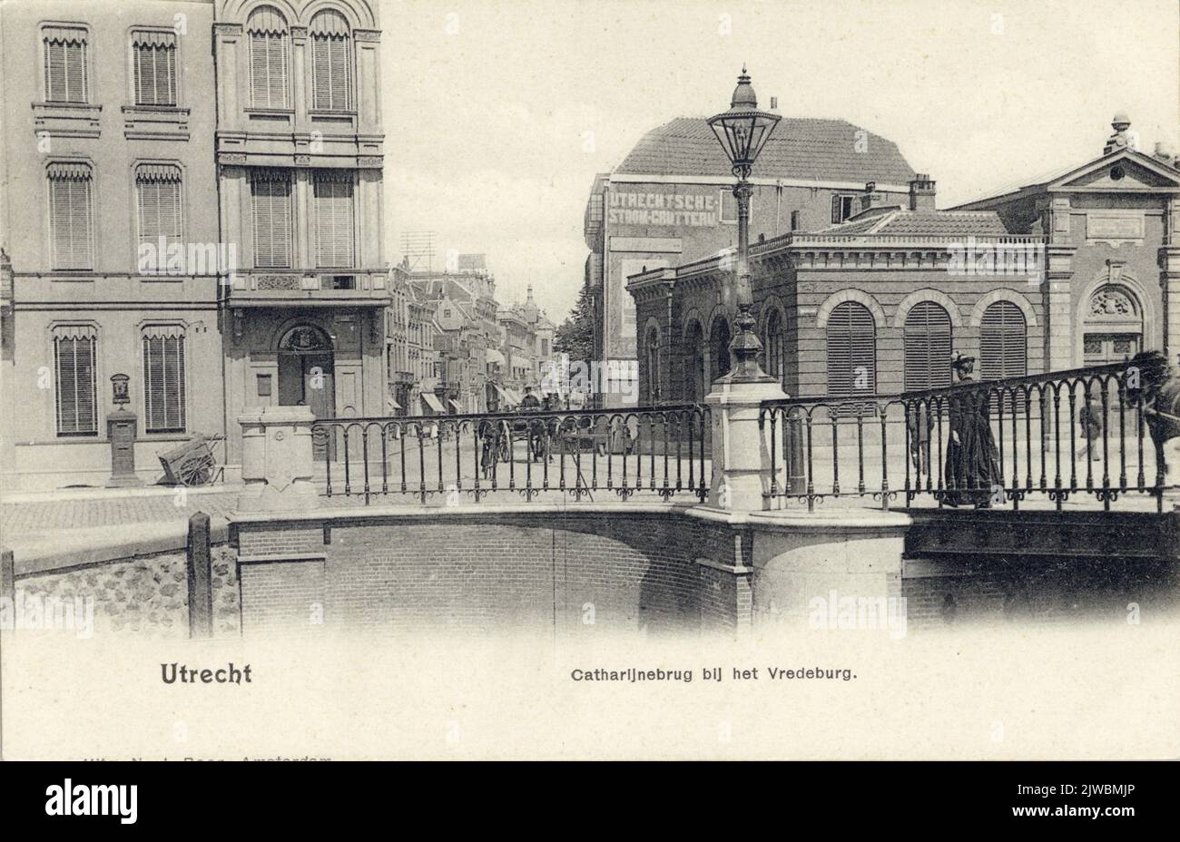 View on a part of the Catharijnebrug over the Stadsbuitengracht in Utrecht with the entrance to Vredenburg in the middle. Stock Photo