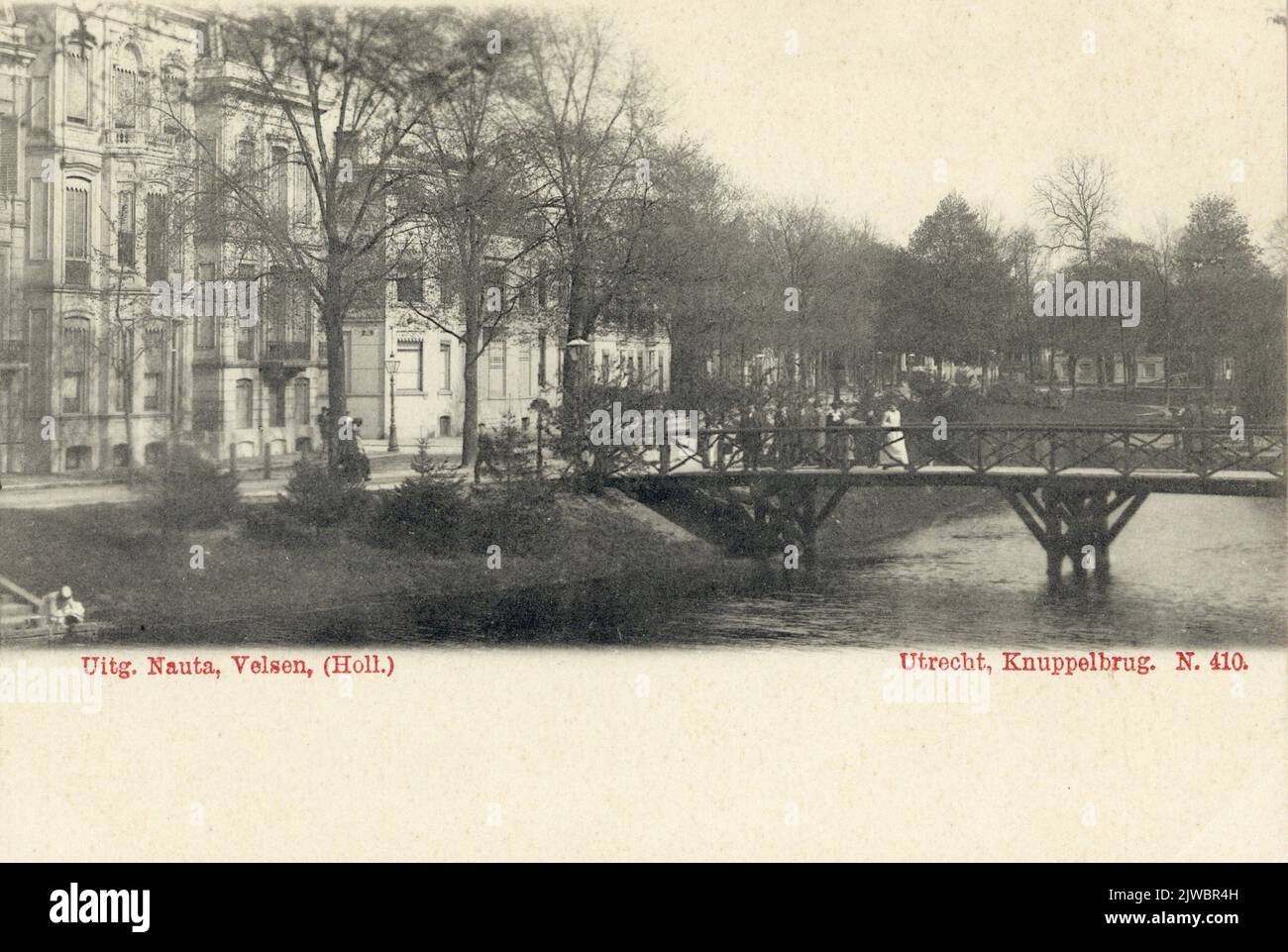 View of the Stadsbuitengracht in Utrecht with the facades of a few houses on the Maliesingel and the bat bridge on the right. Stock Photo