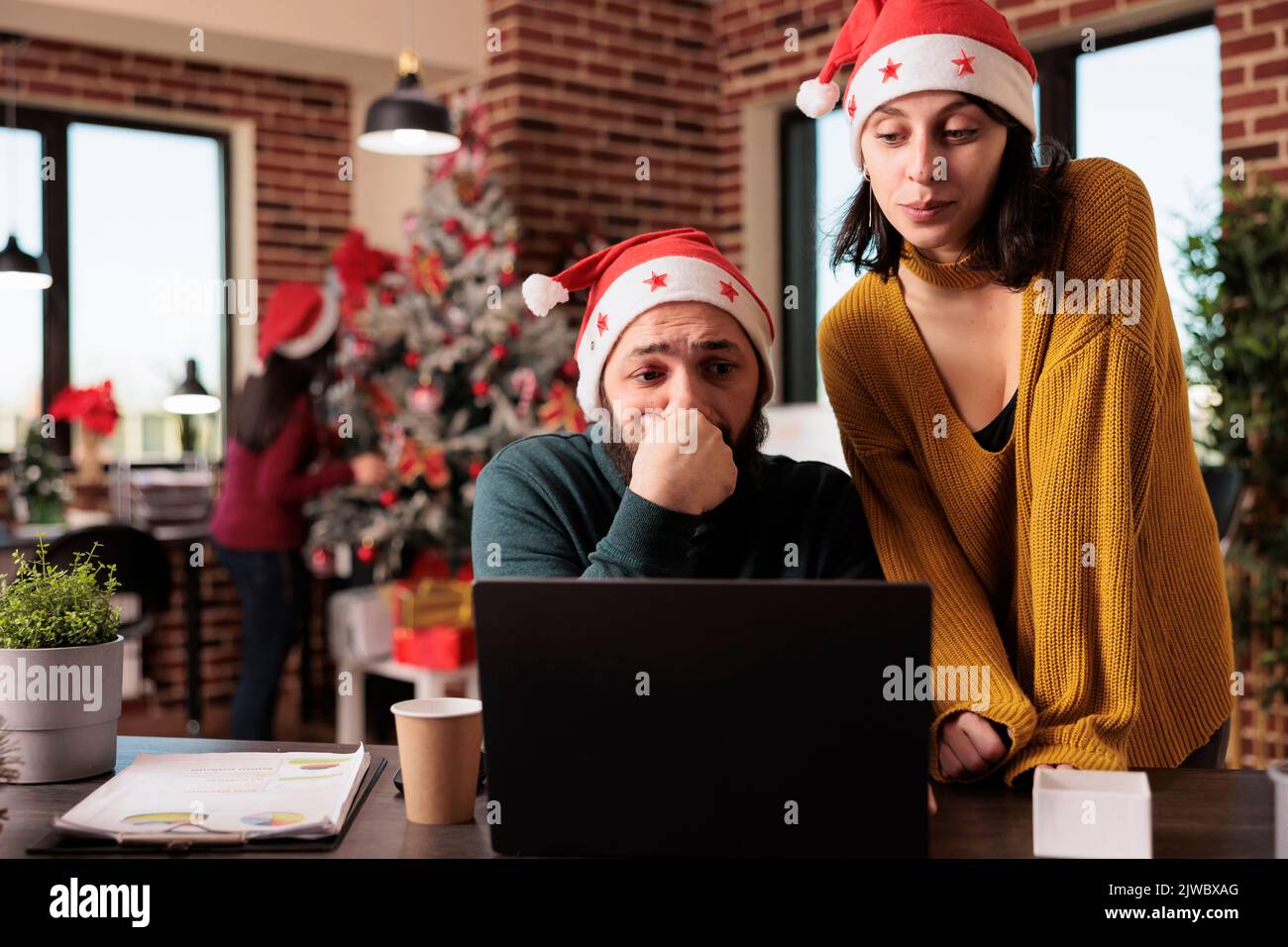 Man woman using charts on hi-res stock photography and images - Alamy