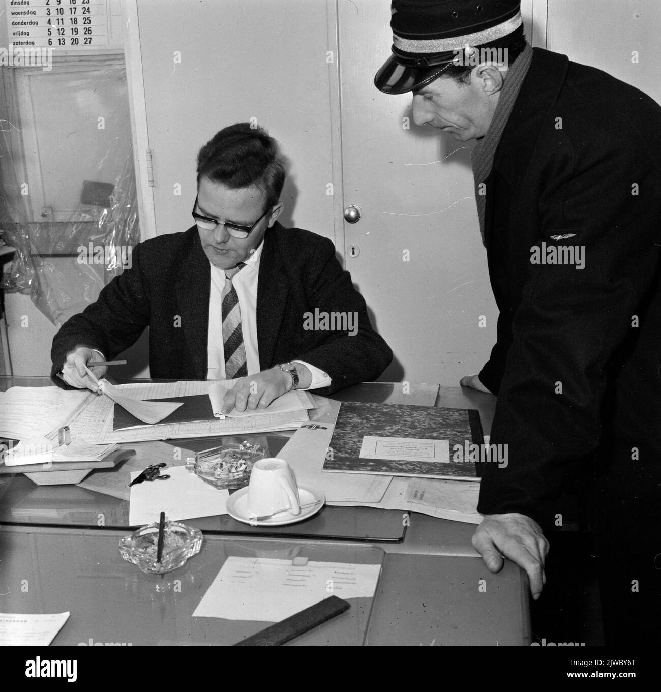 Duty roster hi-res stock photography and images - Alamy